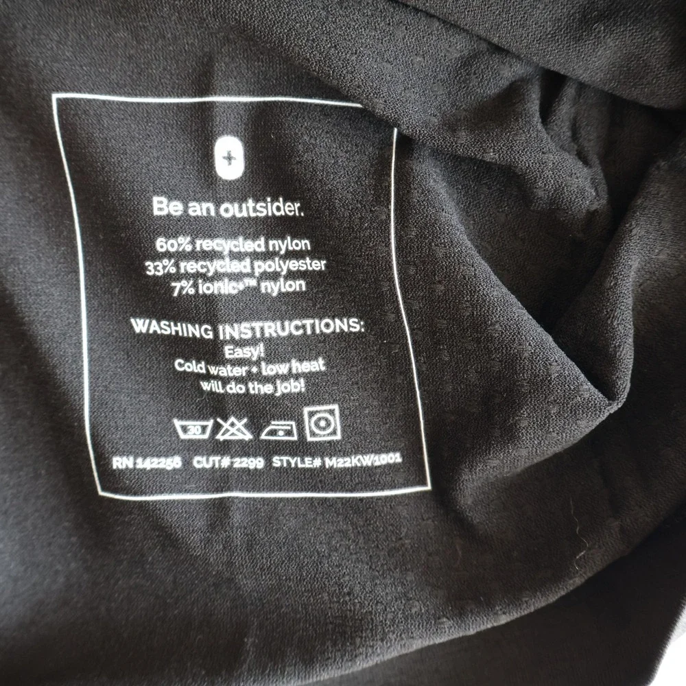FIGS Makato Performance Quarter Zip Pullover Black M22KW1001 Mens Medium NWT